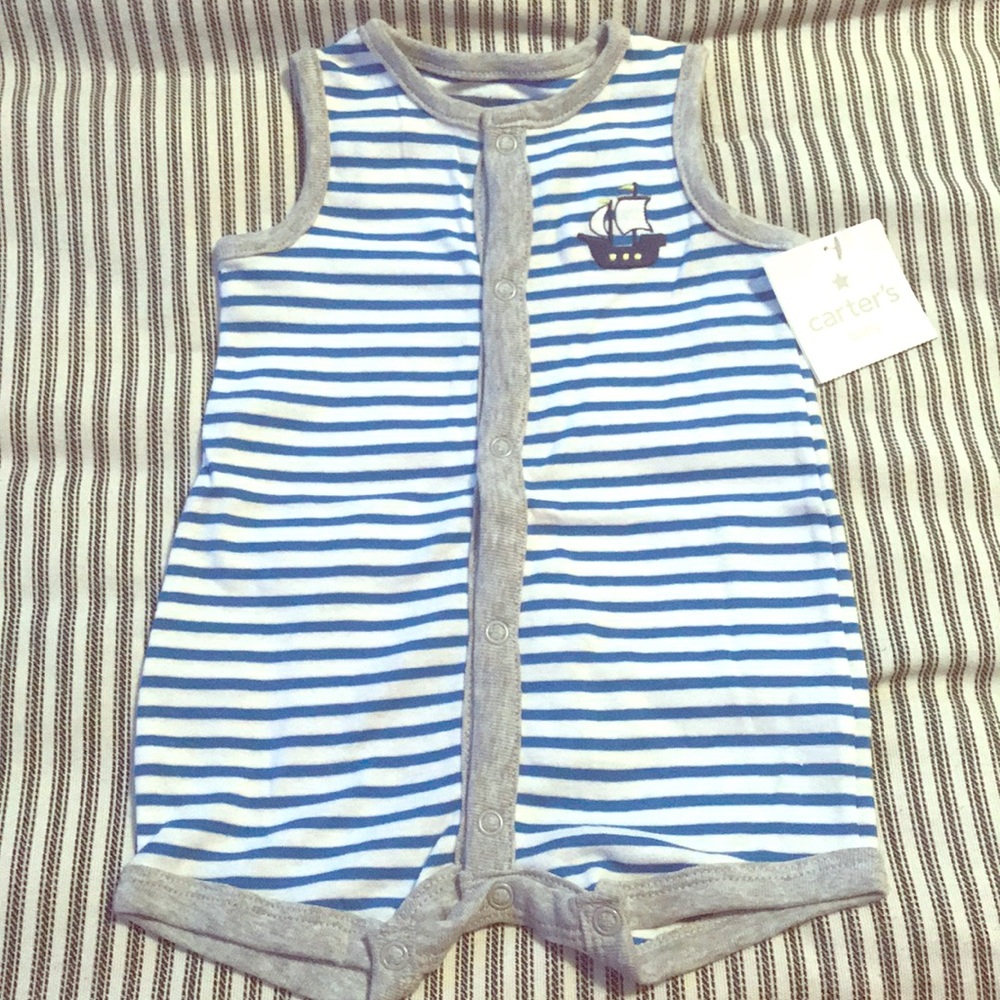 Carters NEW romper
